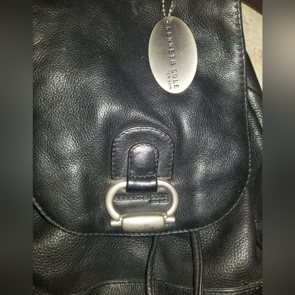 Kenneth Cole Black Leather Backpack Drawstring Bag - Picture 7 of 7